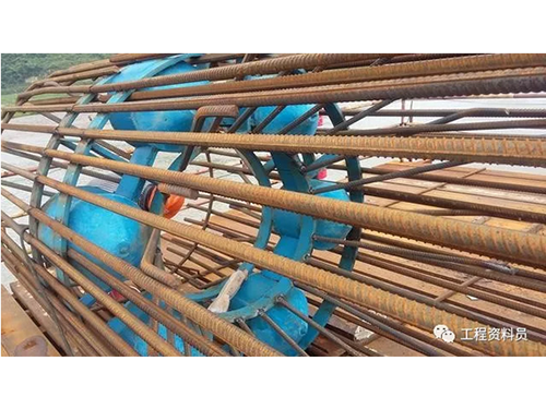 長沙市創(chuàng)富鋼鐵貿(mào)易有限公司,長沙聲測管,長沙注漿管,耐磨板,涂塑管,H型鋼,角鋼,槽鋼,工字鋼